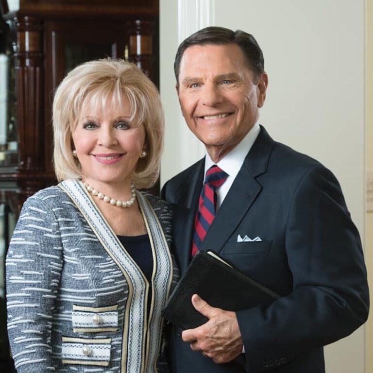 Kenneth Gloria Copeland 768x768